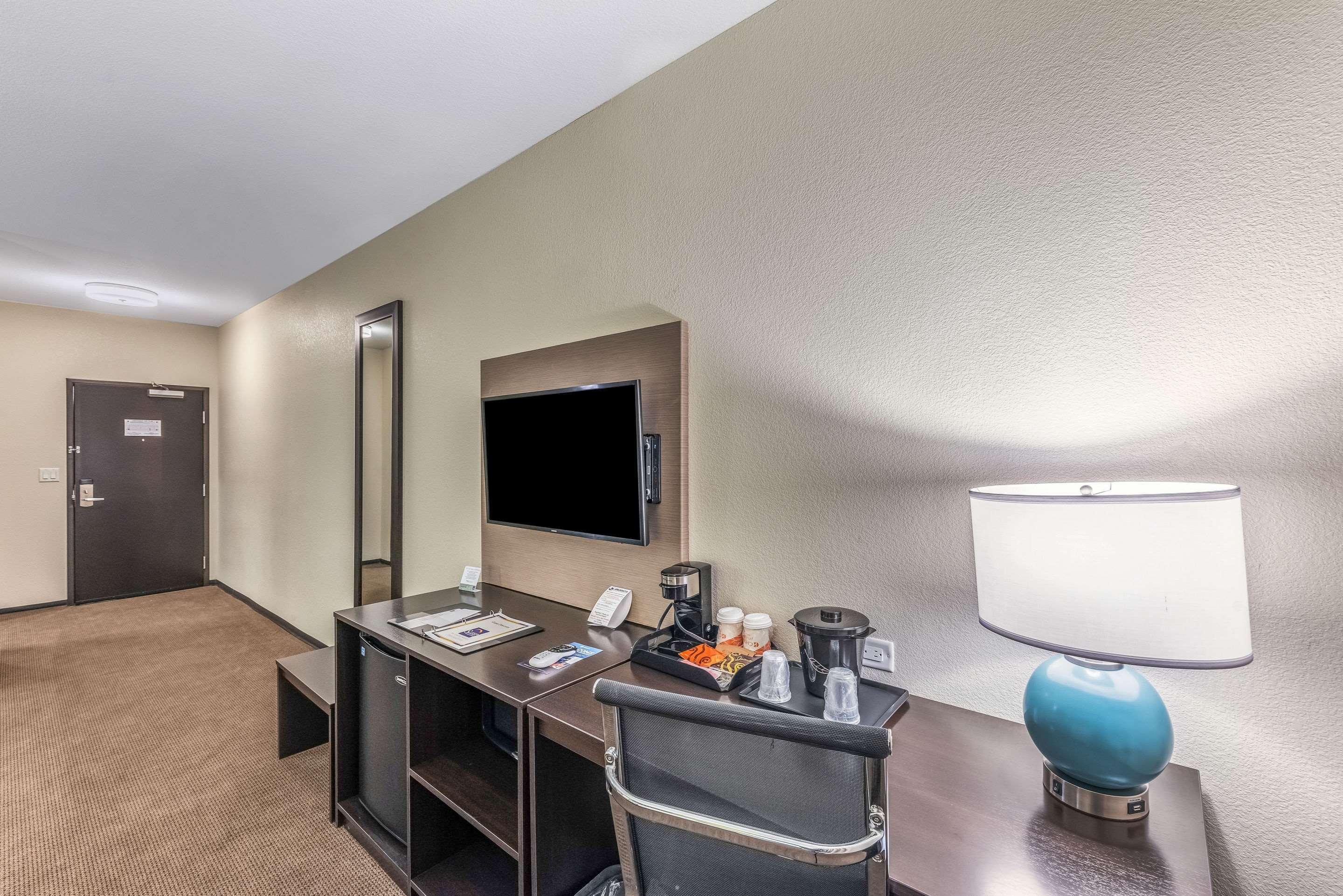Sleep Inn & Suites Fort Worth - Fossil Creek Экстерьер фото